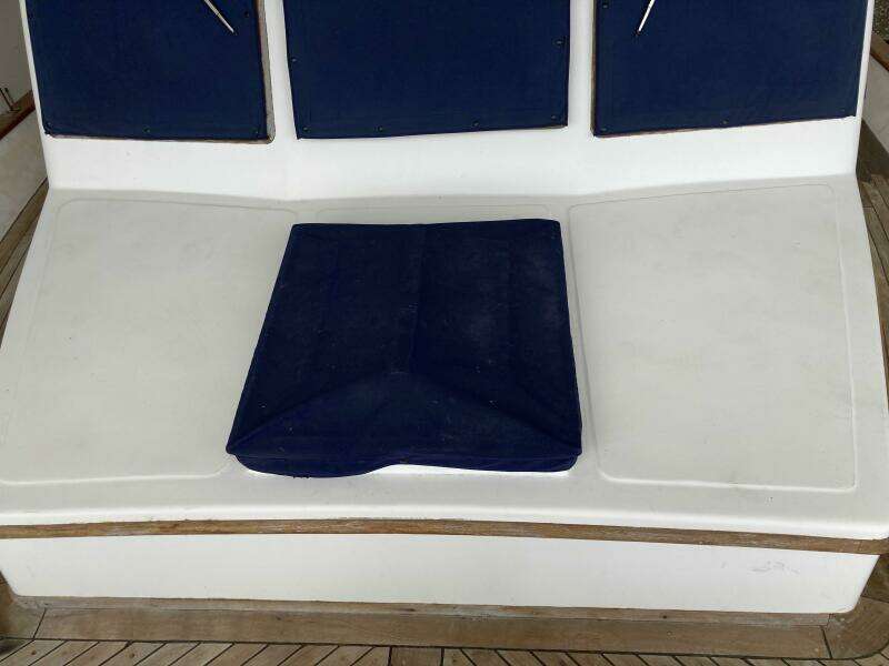 36ft Albin Yacht For Sale