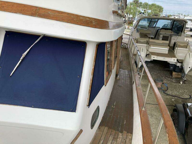 36ft Albin Yacht For Sale