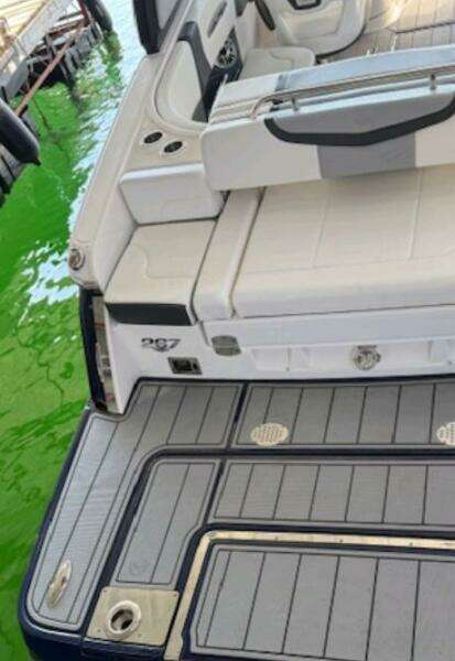 27ft Chaparral Yacht For Sale