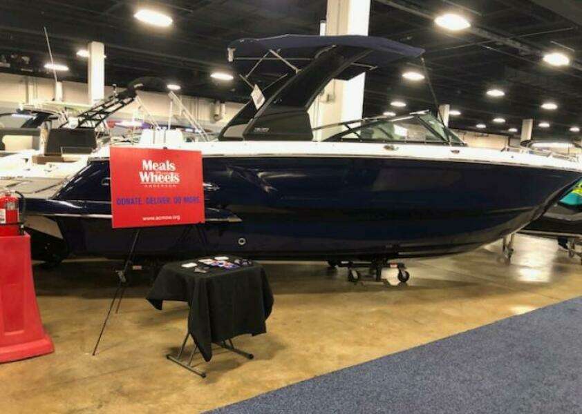 27ft Chaparral Yacht For Sale