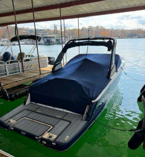 27ft Chaparral Yacht For Sale