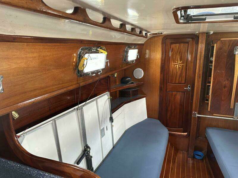 Cara Mia 31ft Southern Cross Yacht For Sale
