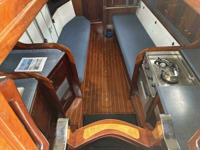 Cara Mia 31ft Southern Cross Yacht For Sale