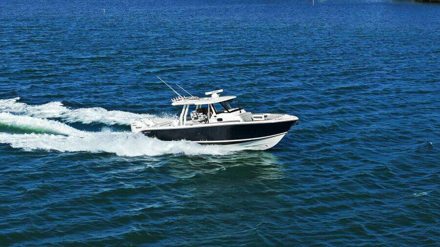 2024 Pursuit S 358 Sport - Profile 