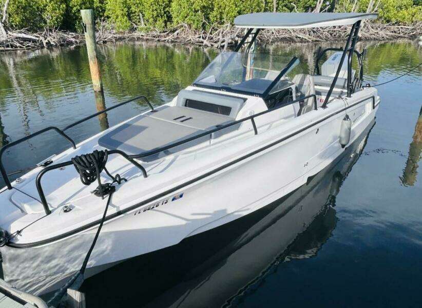 Sweet 25ft Axopar Yacht For Sale