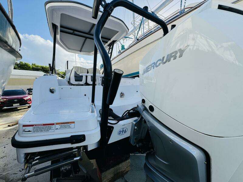 Sweet 25ft Axopar Yacht For Sale