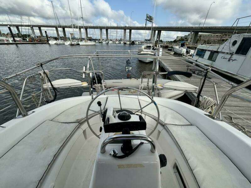 34ft Hunter Yacht For Sale