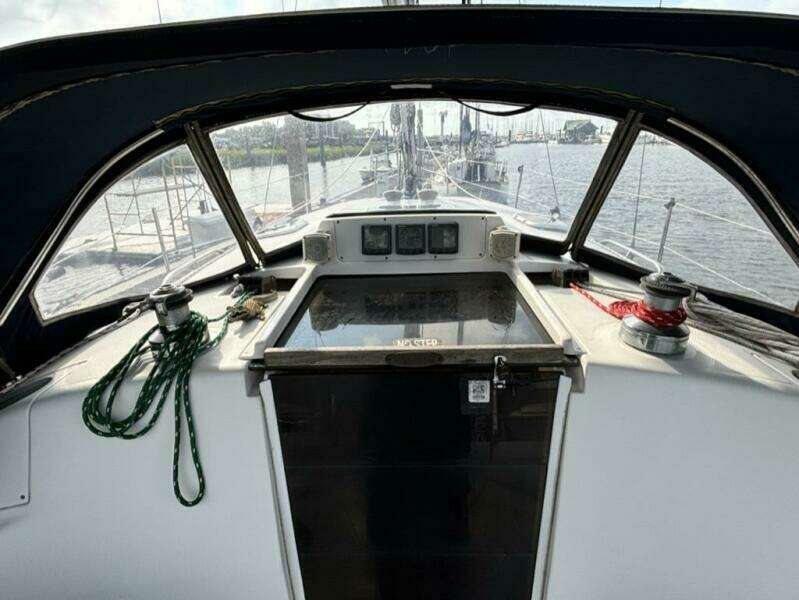 34ft Hunter Yacht For Sale