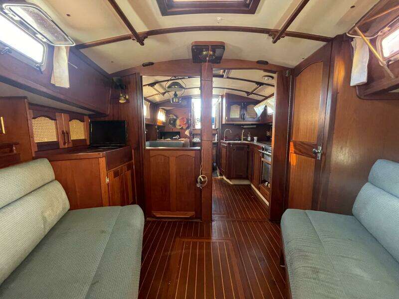 Cotton Wood 36ft Gozzard Yacht For Sale