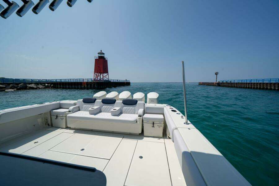 56ft HCB Yacht For Sale