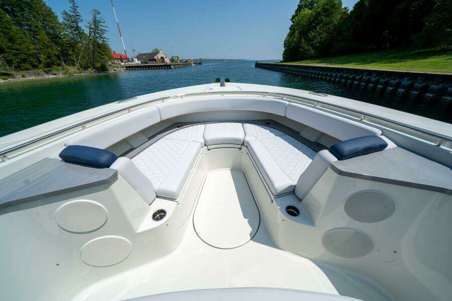 56ft HCB Yacht For Sale