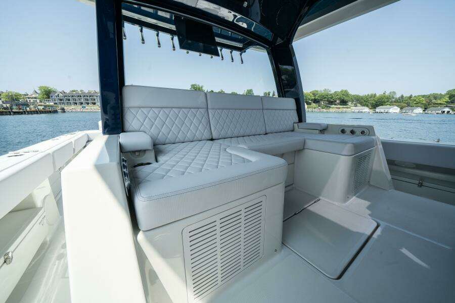 56ft HCB Yacht For Sale