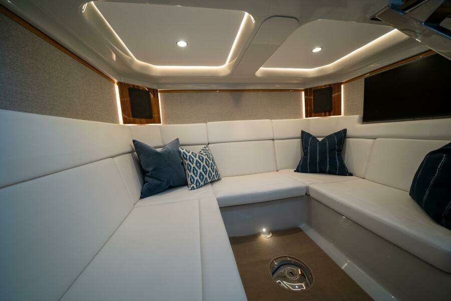 56ft HCB Yacht For Sale