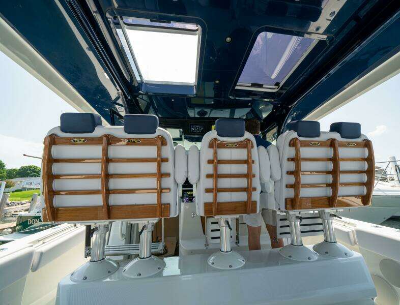 56ft HCB Yacht For Sale