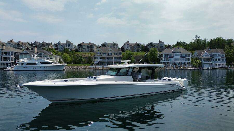 56ft HCB Yacht For Sale