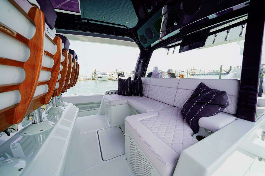 56ft HCB Yacht For Sale