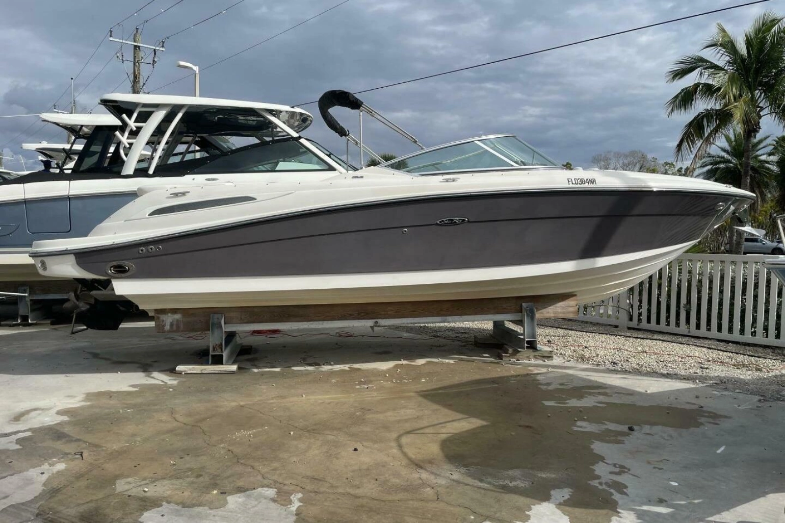 2008 Sea Ray 270 SLX