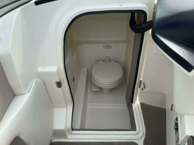 27ft Sea Ray Yacht For Sale