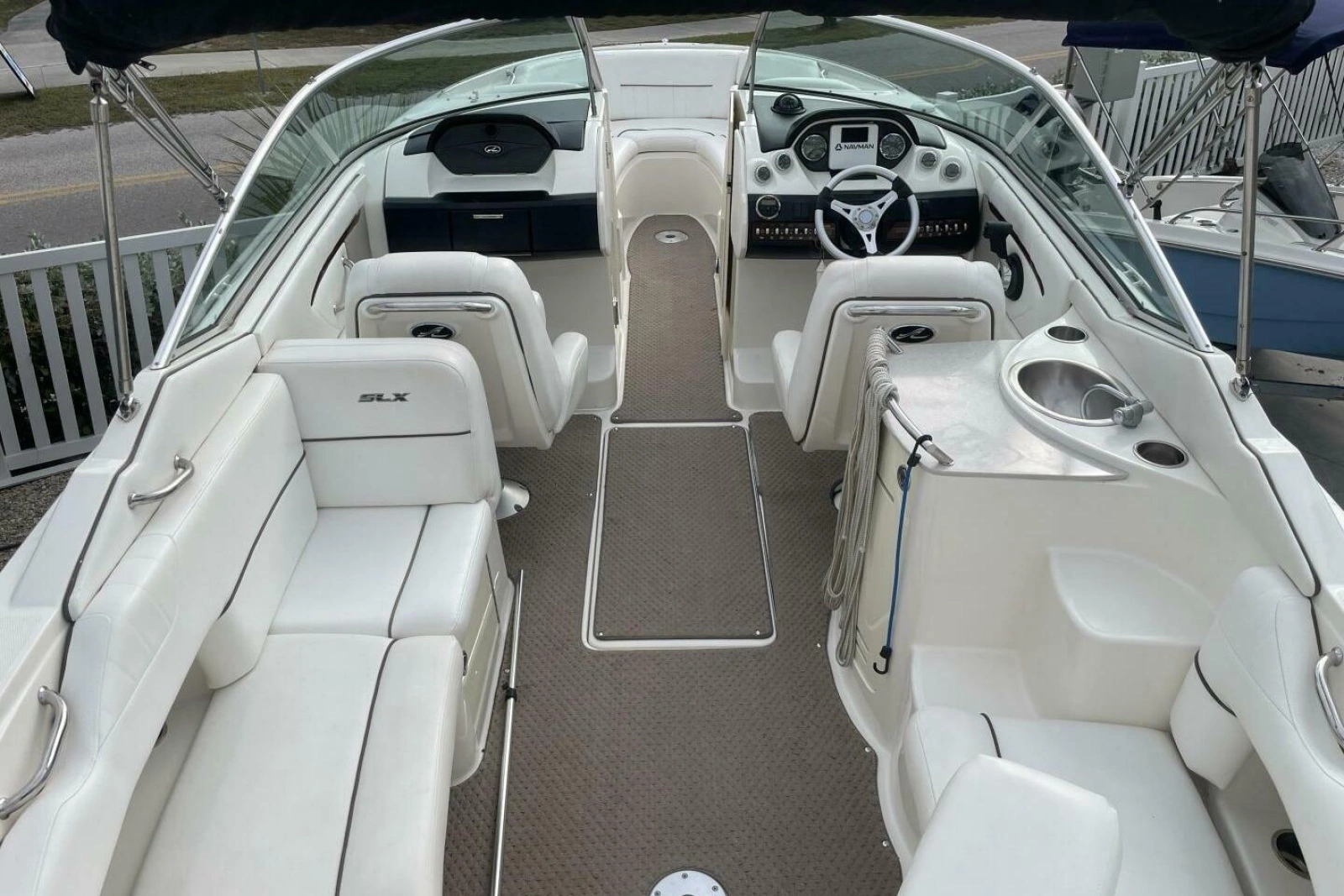 2008 Sea Ray 270 SLX