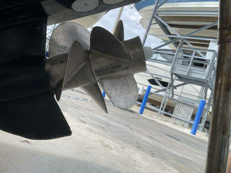 27ft Sea Ray Yacht For Sale