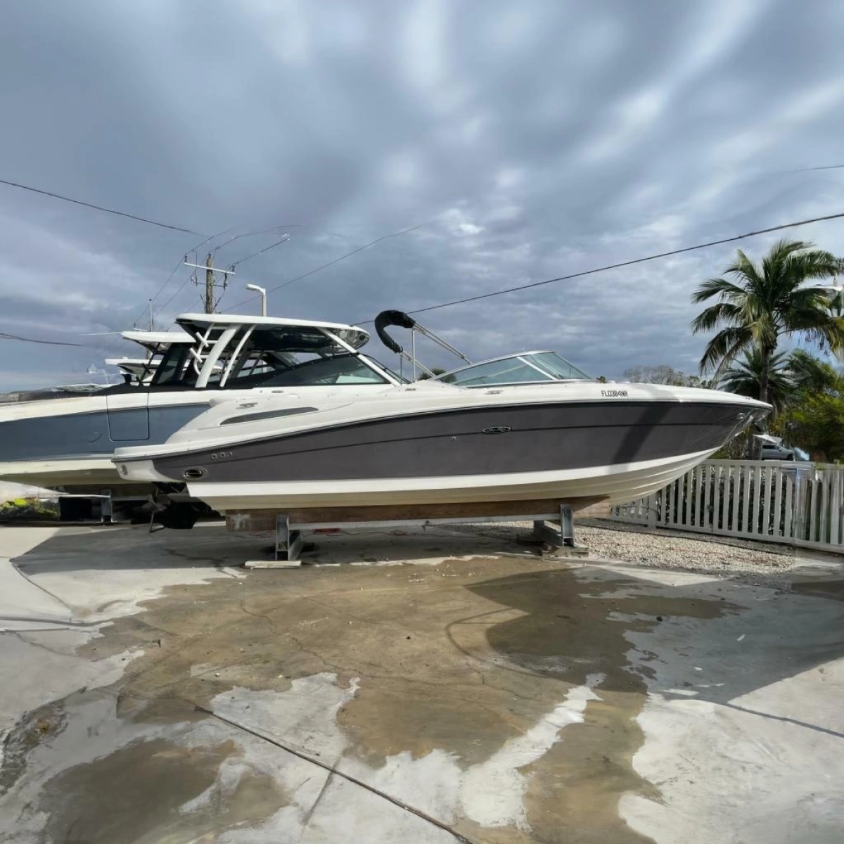 2008 Sea Ray 270 SLX