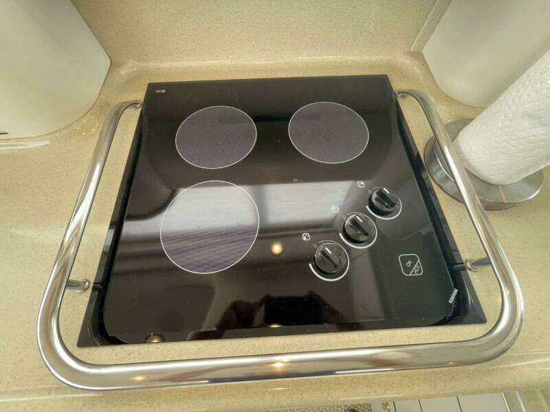 Double Kickback IV 48ft Sea Ray Yacht For Sale