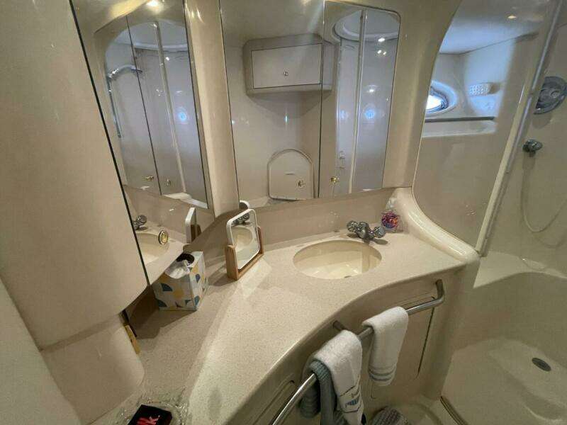 Double Kickback IV 48ft Sea Ray Yacht For Sale