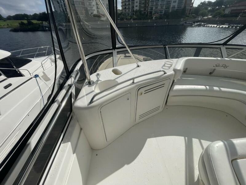 48' 1998 Sea Ray 