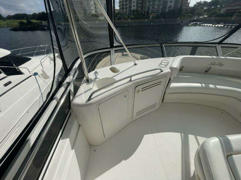 Double Kickback IV 48ft Sea Ray Yacht For Sale