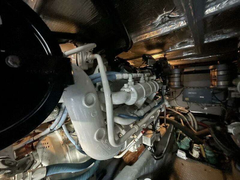 Double Kickback IV 48ft Sea Ray Yacht For Sale