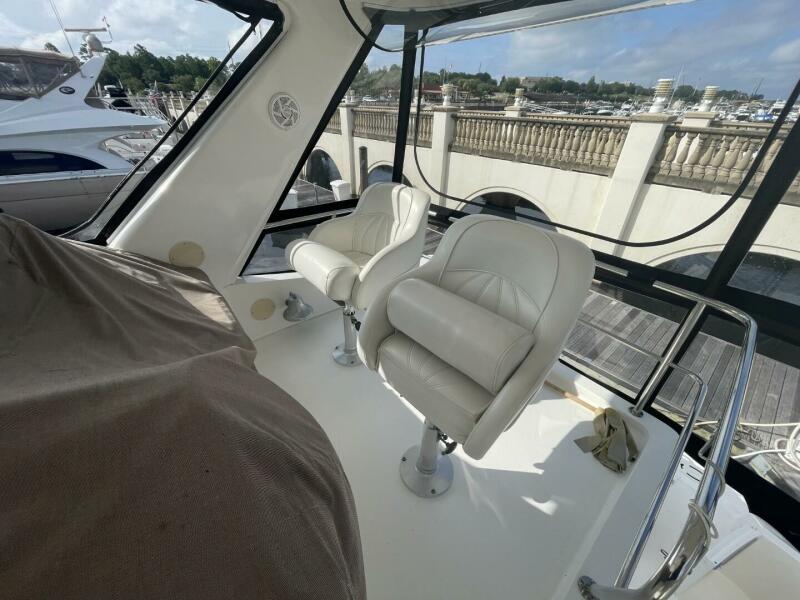 48' 1998 Sea Ray 