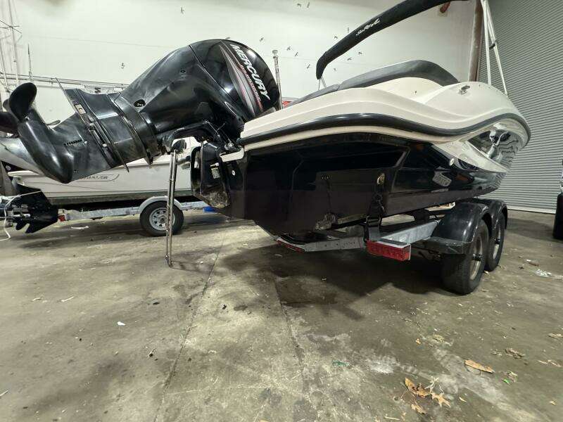 21ft Sea Ray Yacht For Sale