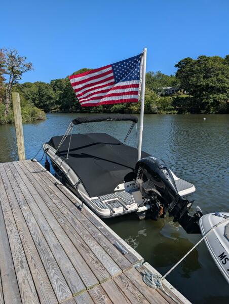 21' 2016 Sea Ray 210SPX-OB