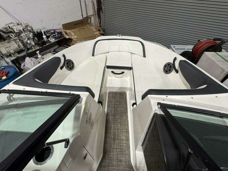 21ft Sea Ray Yacht For Sale