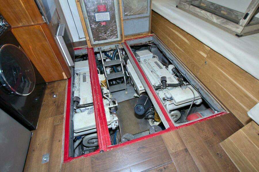 Fish Daddy 36ft Luhrs Yacht For Sale