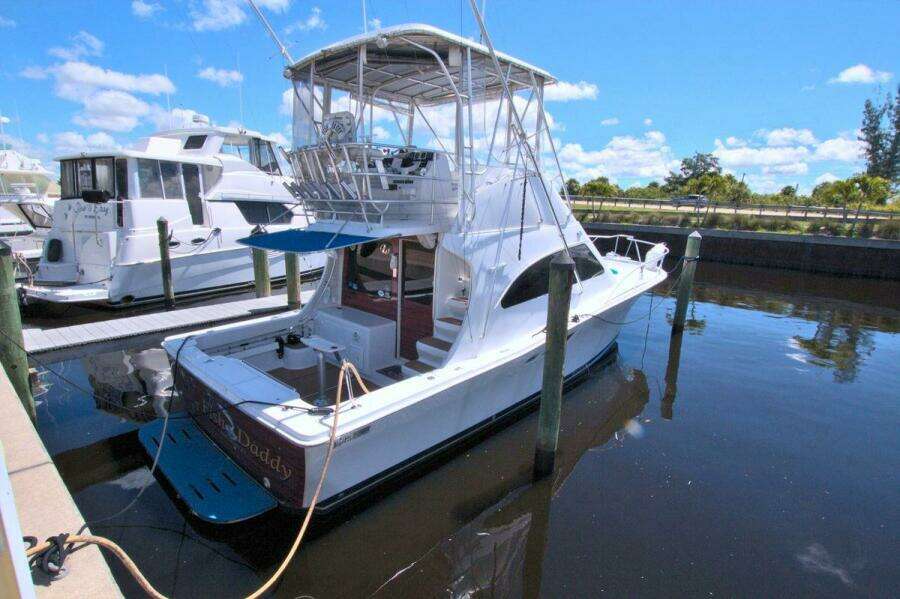 Fish Daddy 36ft Luhrs Yacht For Sale