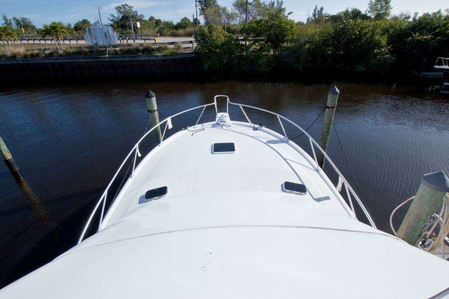 Fish Daddy 36ft Luhrs Yacht For Sale