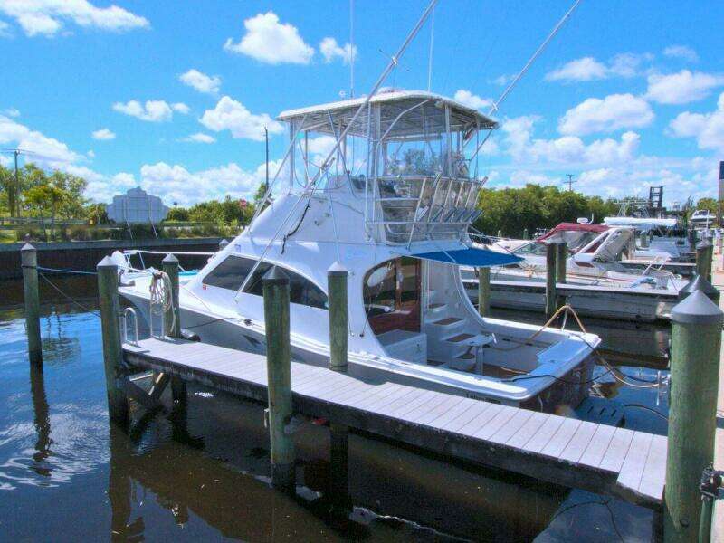 Fish Daddy 36ft Luhrs Yacht For Sale