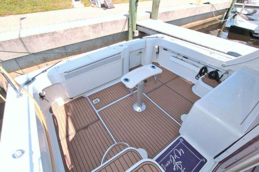 Fish Daddy 36ft Luhrs Yacht For Sale