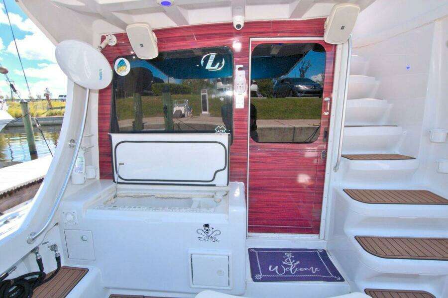 Fish Daddy 36ft Luhrs Yacht For Sale