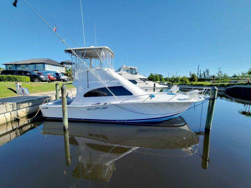 Fish Daddy 36ft Luhrs Yacht For Sale