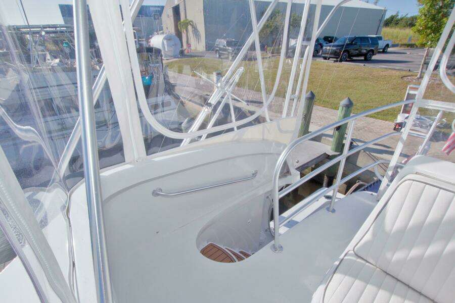 Fish Daddy 36ft Luhrs Yacht For Sale