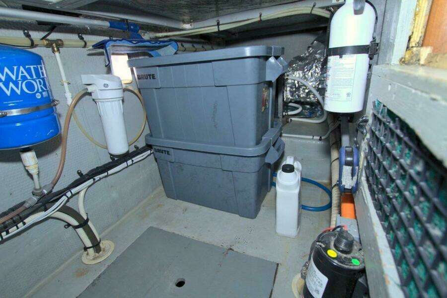 Fish Daddy 36ft Luhrs Yacht For Sale