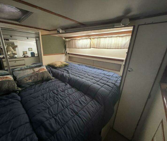 Wastin Away 47ft Chris Craft Yacht For Sale