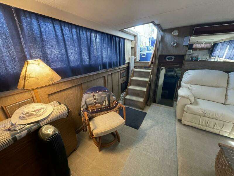 Wastin Away 47ft Chris Craft Yacht For Sale