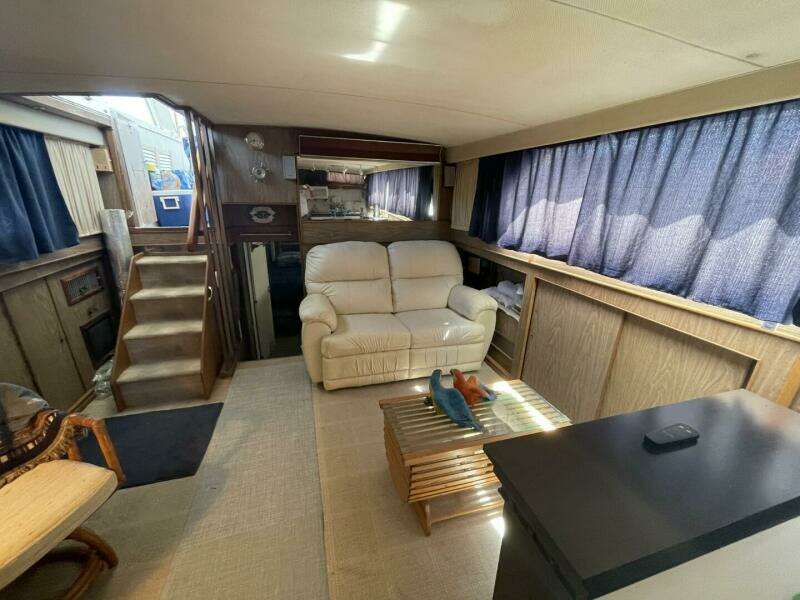 Wastin Away 47ft Chris Craft Yacht For Sale