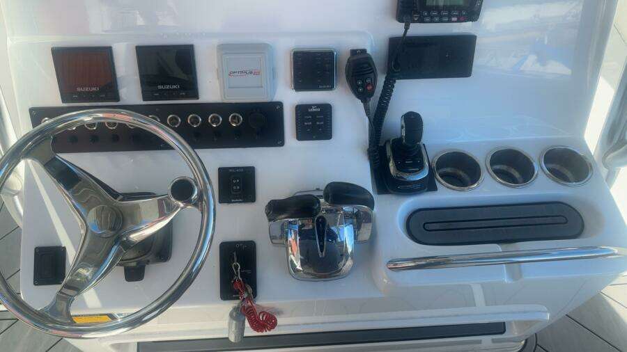 32ft Cape Horn Yacht For Sale