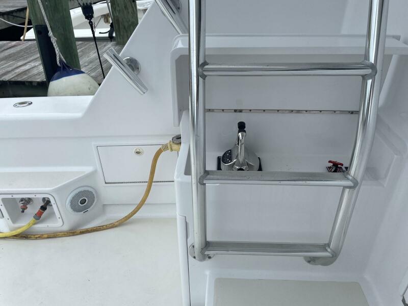 57' 2001 Custom Carolina Lydia 57 Sportfish