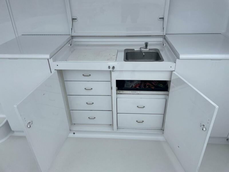 57' 2001 Custom Carolina Lydia 57 Sportfish