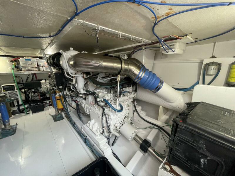 57' 2001 Custom Carolina Lydia 57 Sportfish